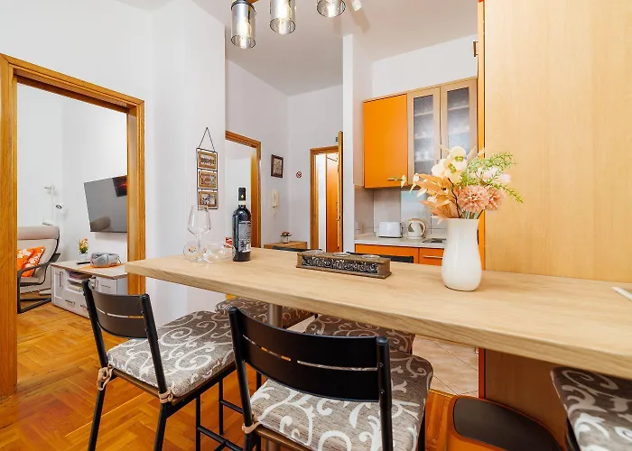 Apartman Helles Nur 510 Meter Zum Sandstrand Mit Meerblick Und Waschmaschine Crikvenica