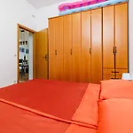 Apartment Helles Nur 510 Meter Zum Sandstrand Mit Meerblick Und Waschmaschine